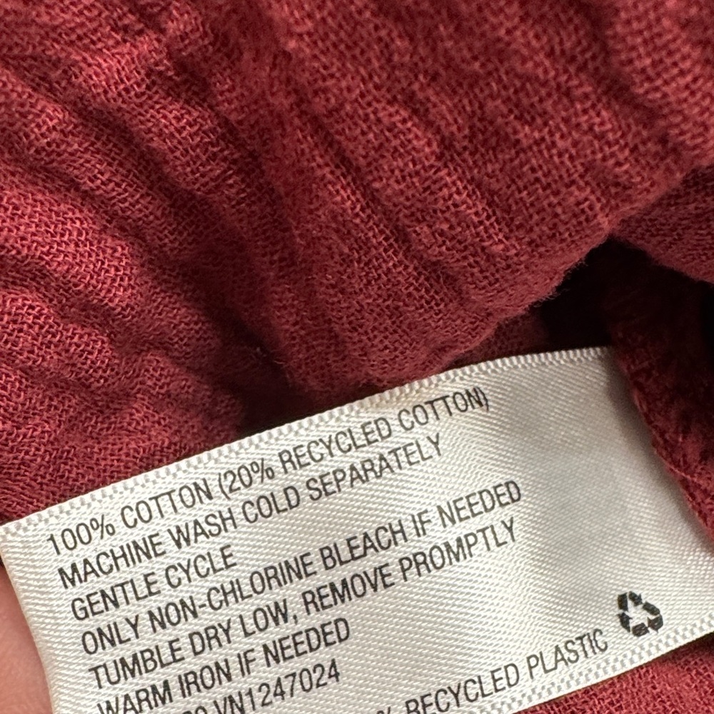 Universal Thread Wine Red Textured Button-Up Midi Dress - Picture 11 of 11